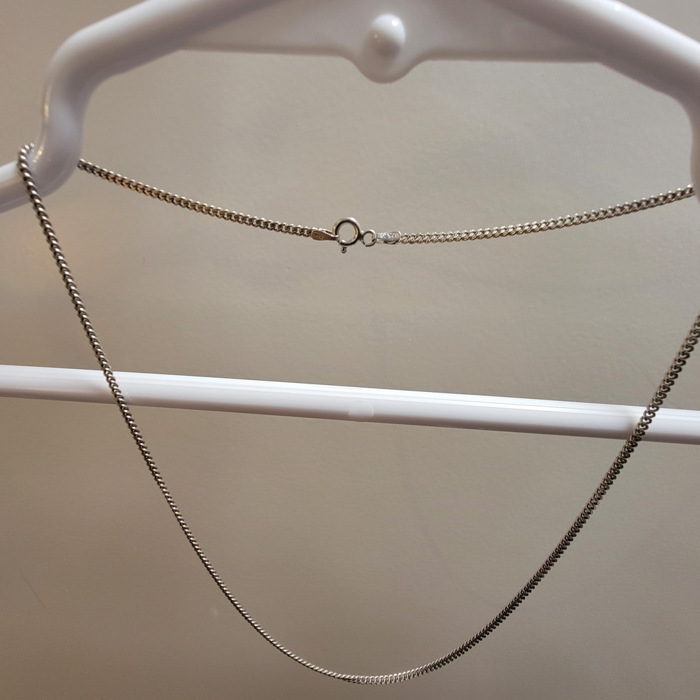 Vintage Elegant 925 Sterling Silver Necklace 18 Inches Italian